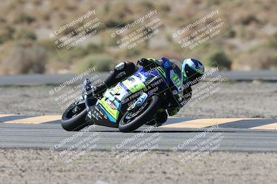 media/Oct-05-2025-CVMA (Sun) [[beeef4f201]]/Race 2-Supersport Middleweight/